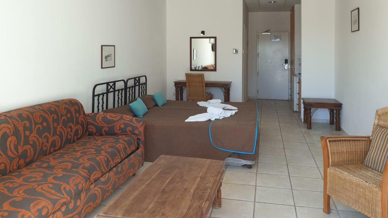 Paramount Hotel Apartments プロタラス エクステリア 写真