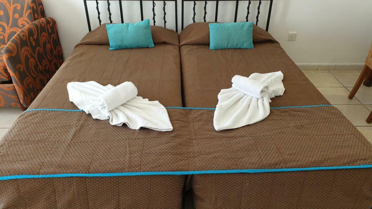 Paramount Hotel Apartments プロタラス エクステリア 写真