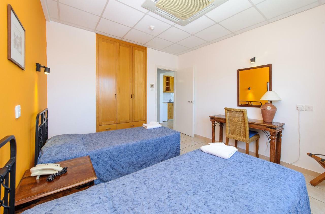 Paramount Hotel Apartments プロタラス エクステリア 写真
