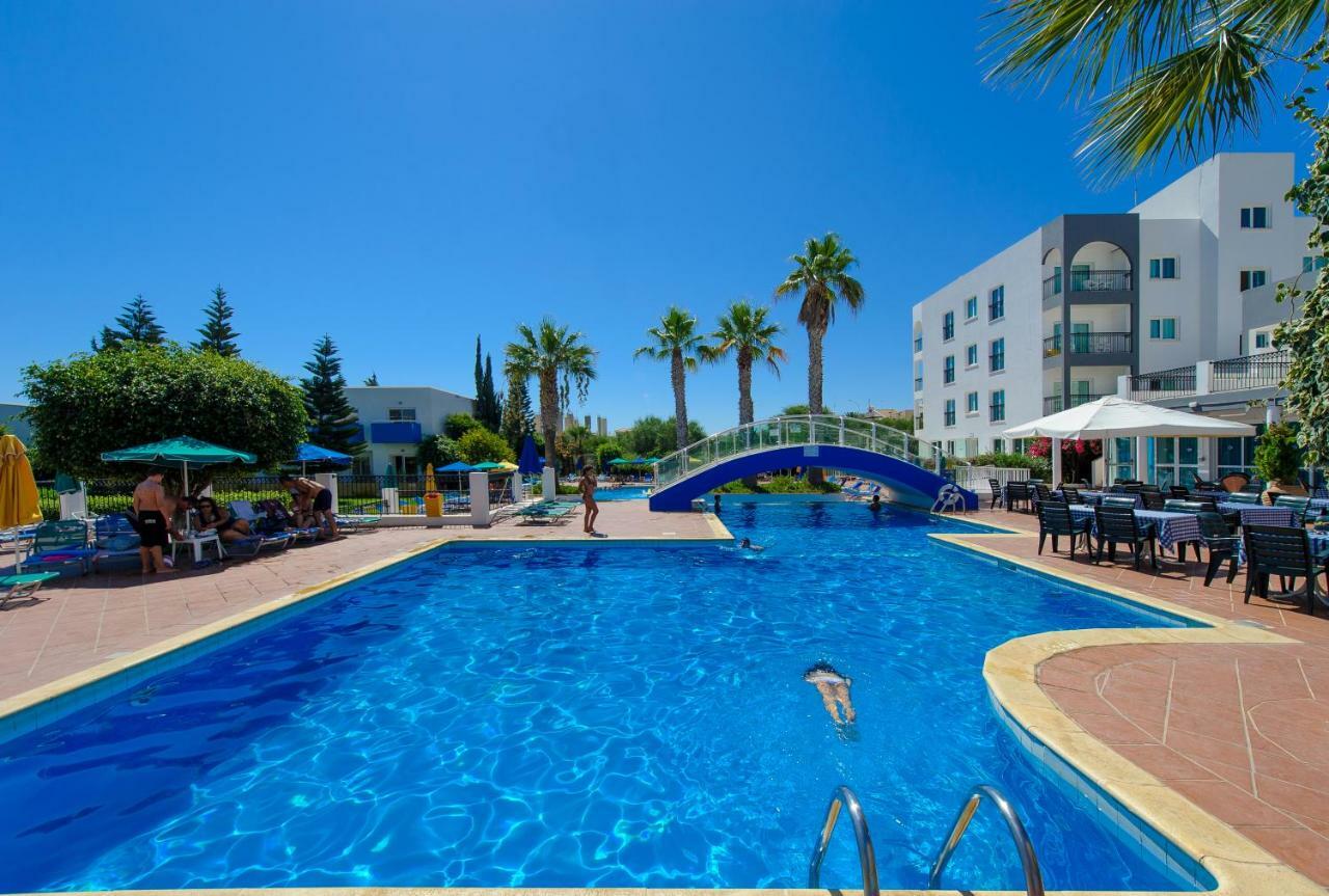 Paramount Hotel Apartments プロタラス エクステリア 写真